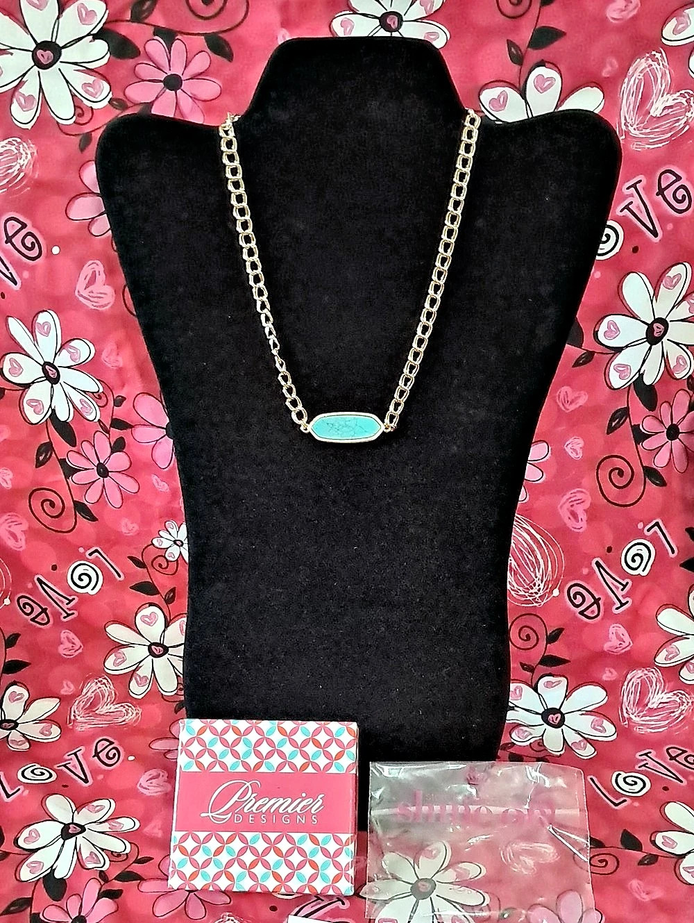 Premier Designs Beaches Gold-Tone Turquoise Pendant Necklace New